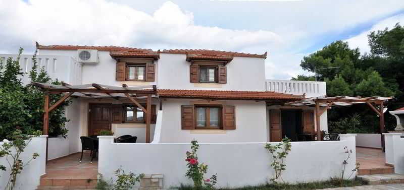 Kamelia Villa *